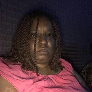 Meet your Posher, Lucretia